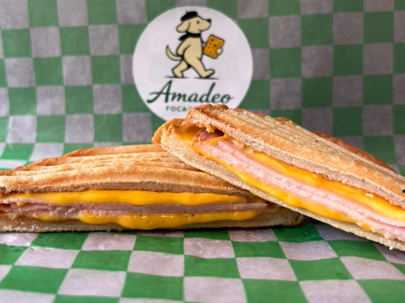 Prensado lomito y cheddar