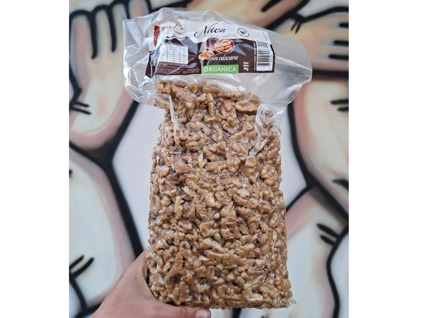 Nueces mariposa