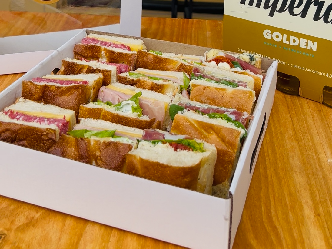 Box degustacion (12 Mini focaccias) de Santa focaccia