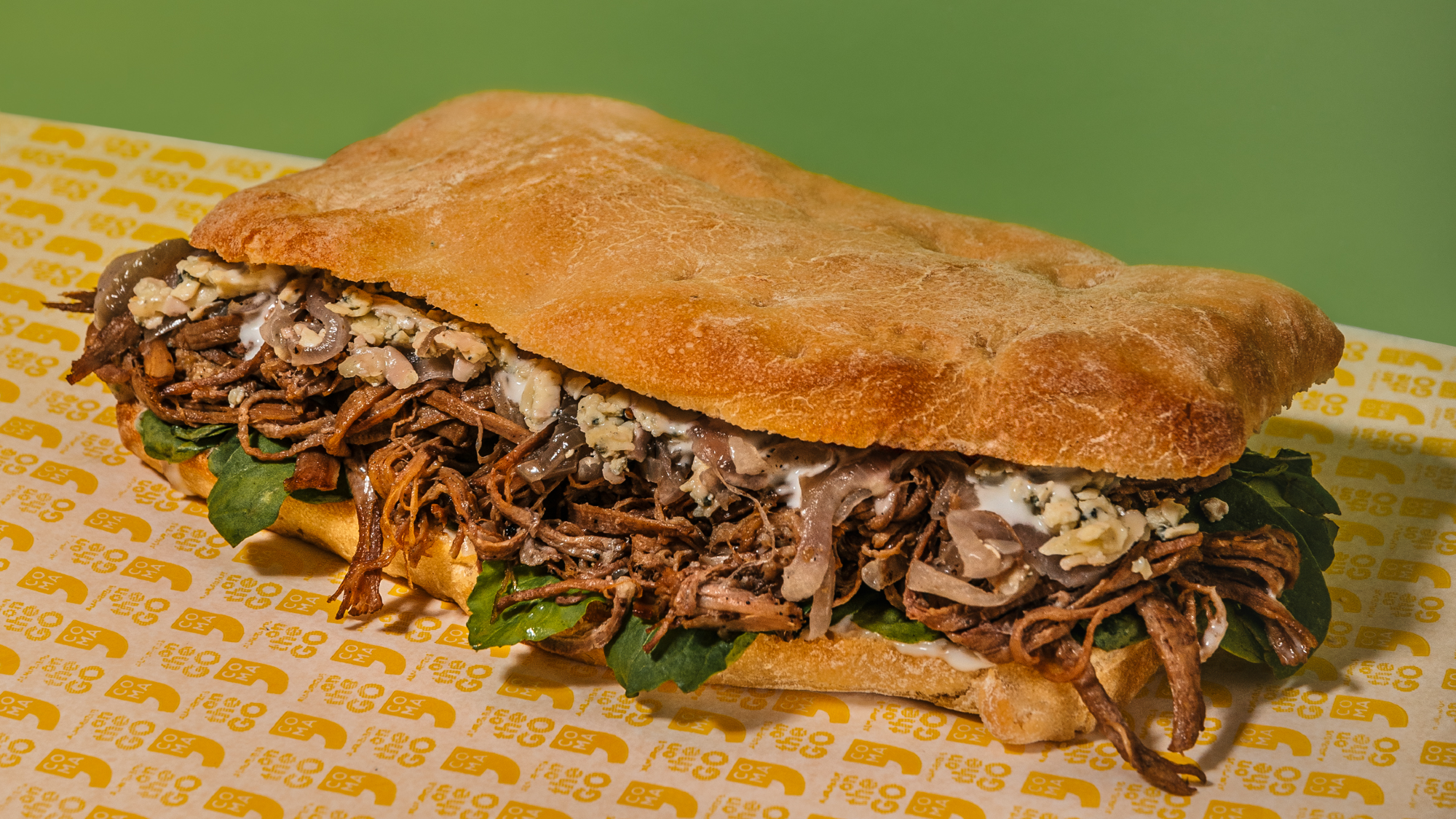 Sandwiches en pan ciabatta