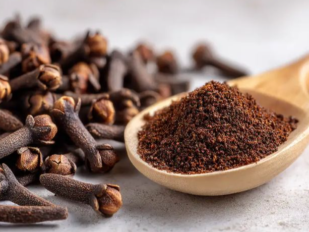 Clavo de olor Molido x kg