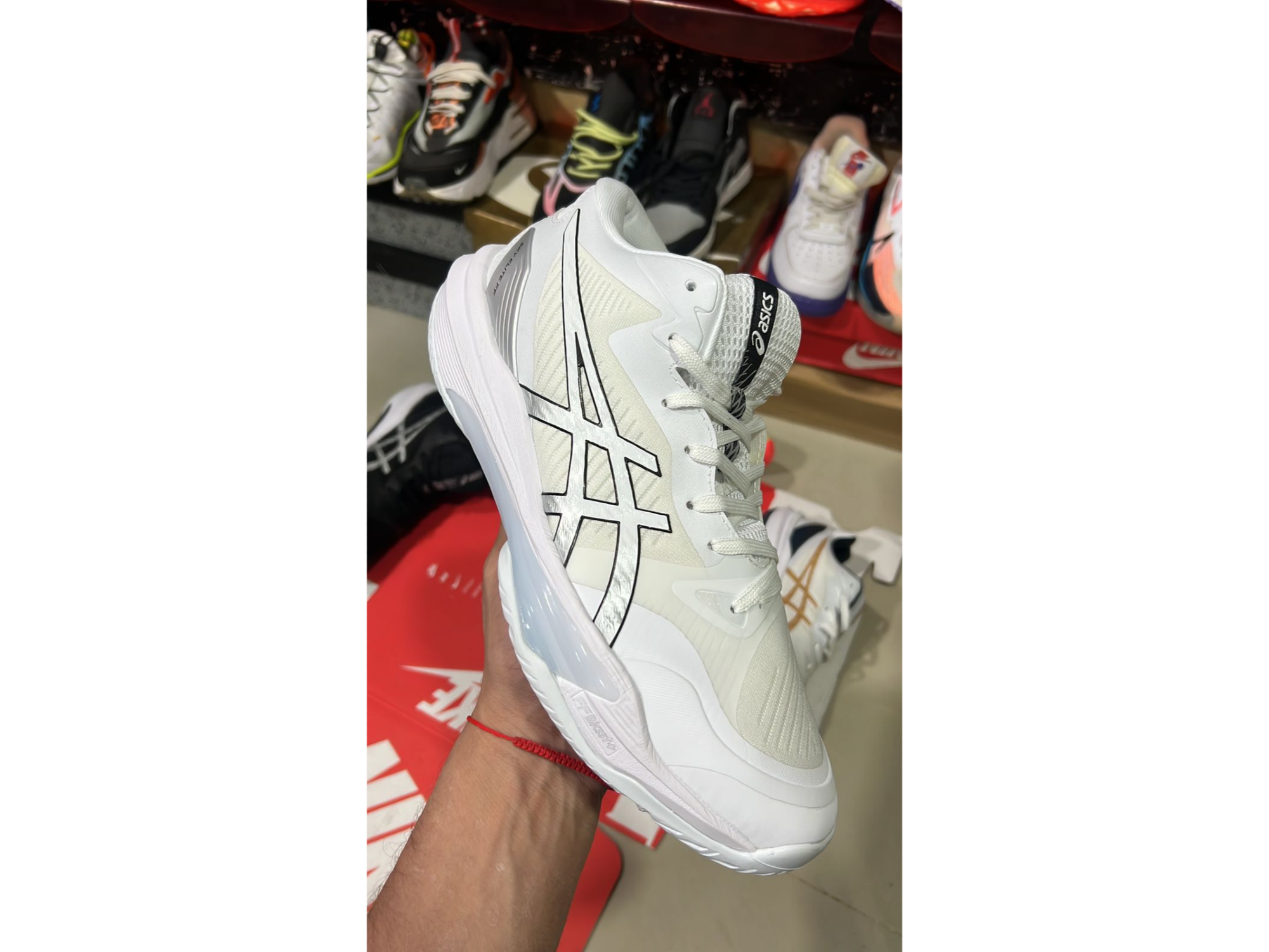 ASICS GEL-RESOLUTION 8