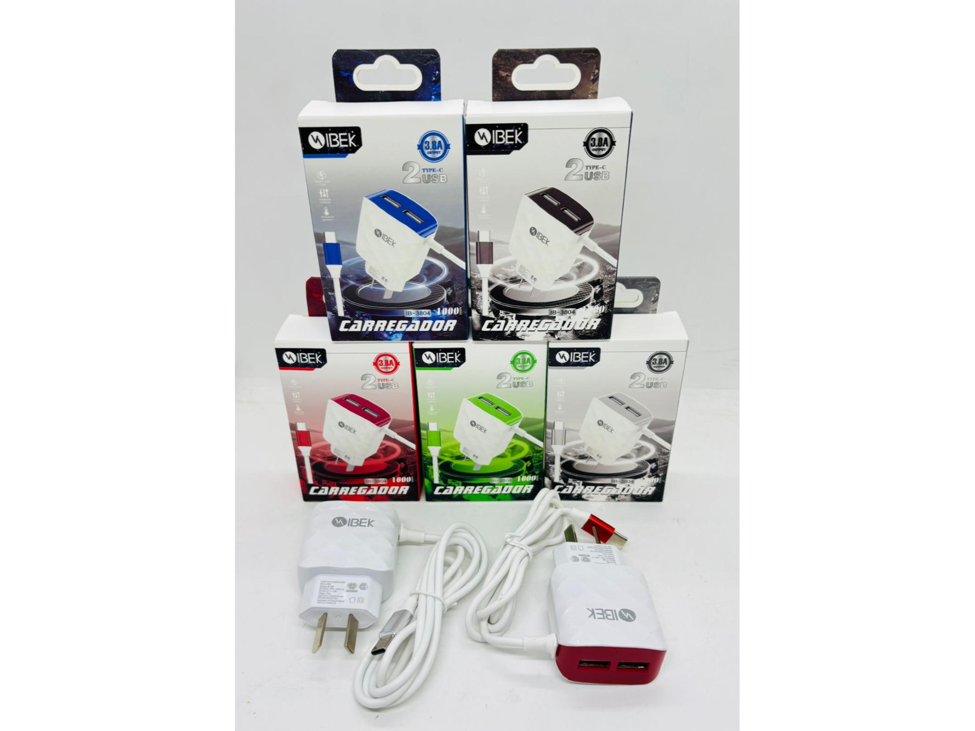 CARGADOR CON CABLE TIPO C 3.8A + 2 USB