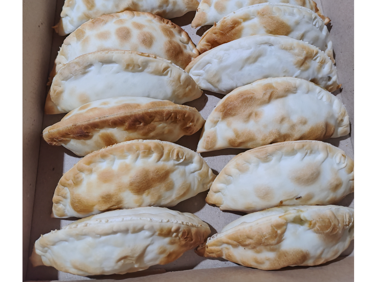 Empanadas hawaianas