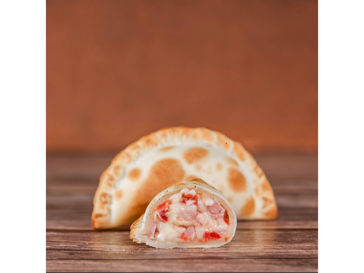 EMPANADA NAPOLITANA EN CAJA X 30 UNIDADES