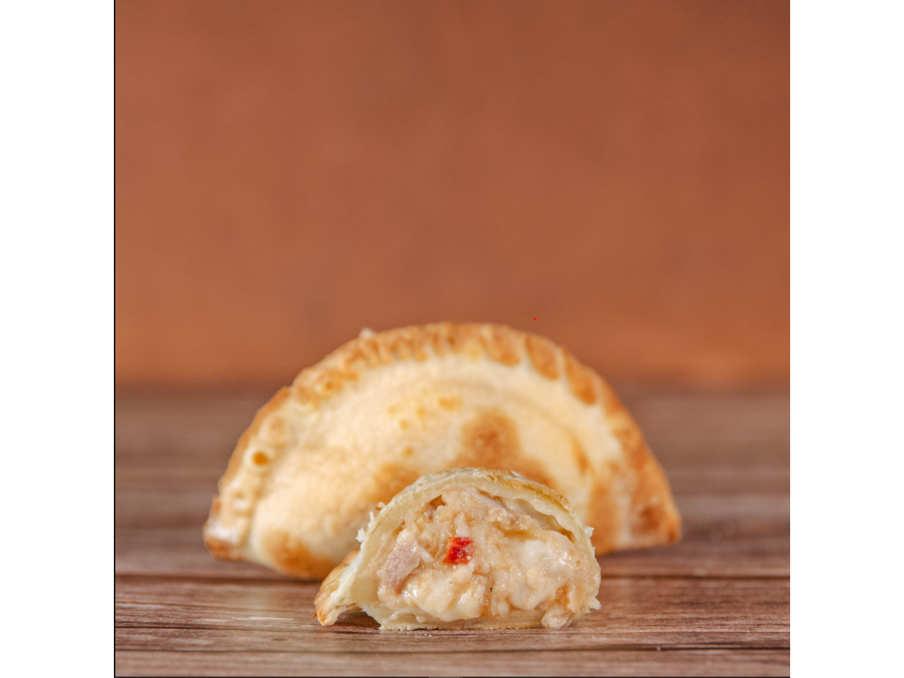 EMPANADA ATUN EN CAJA X 30 UNIDADES