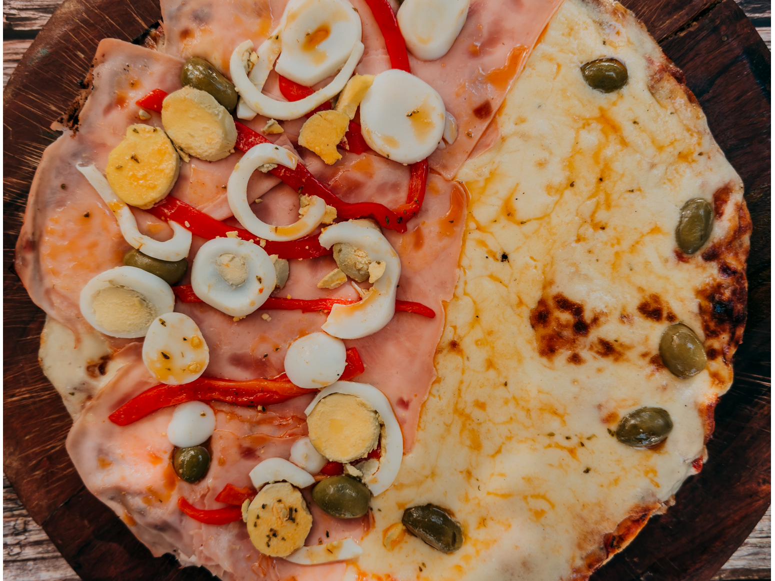 PIZZA MIXTA de Pizzeria Los Maestros
