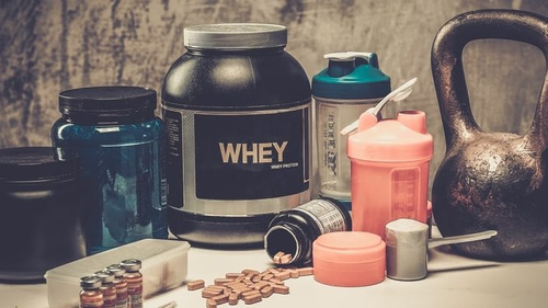 Suplementos y botellas