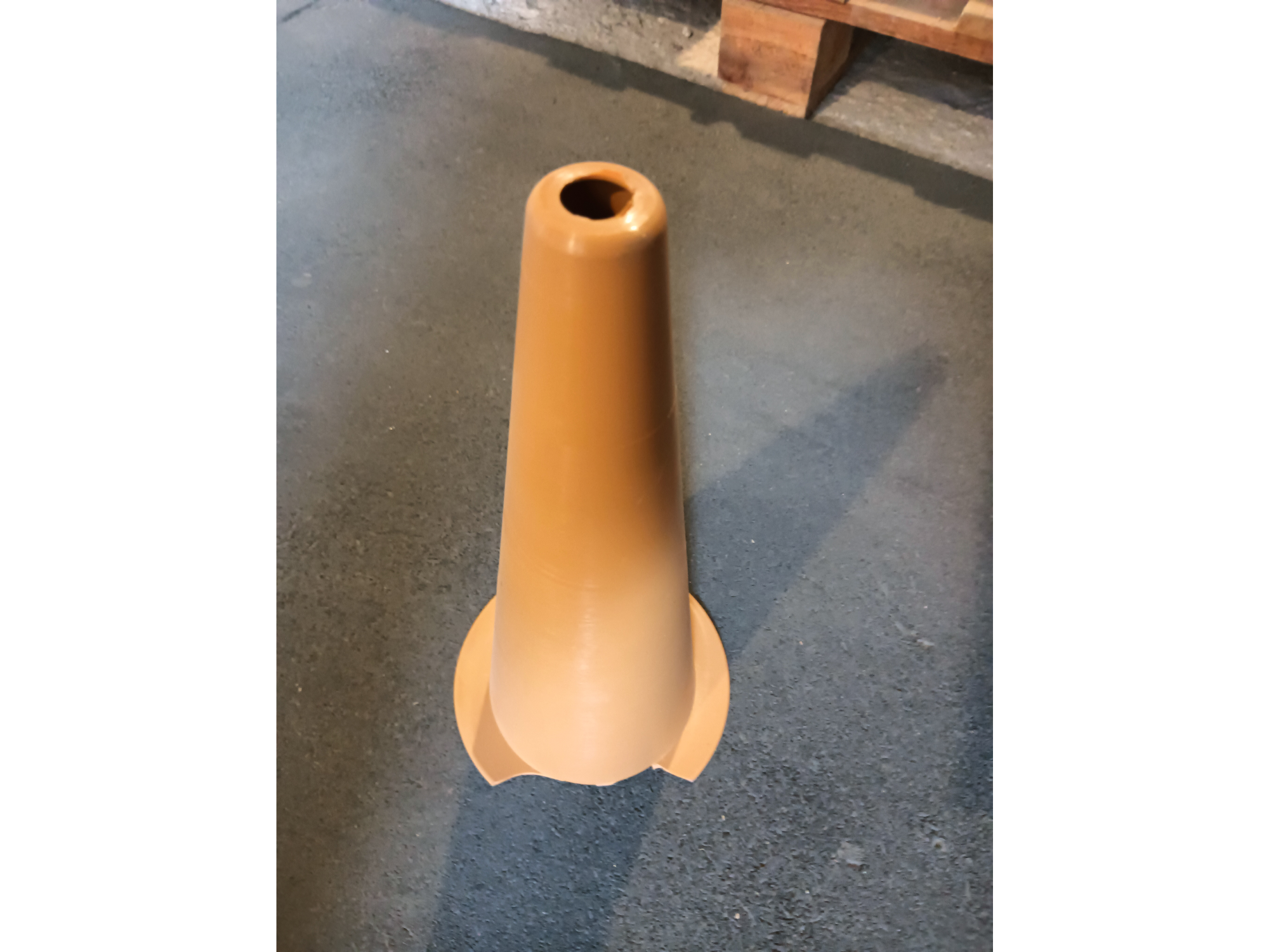 Cono 30cm (detalle)