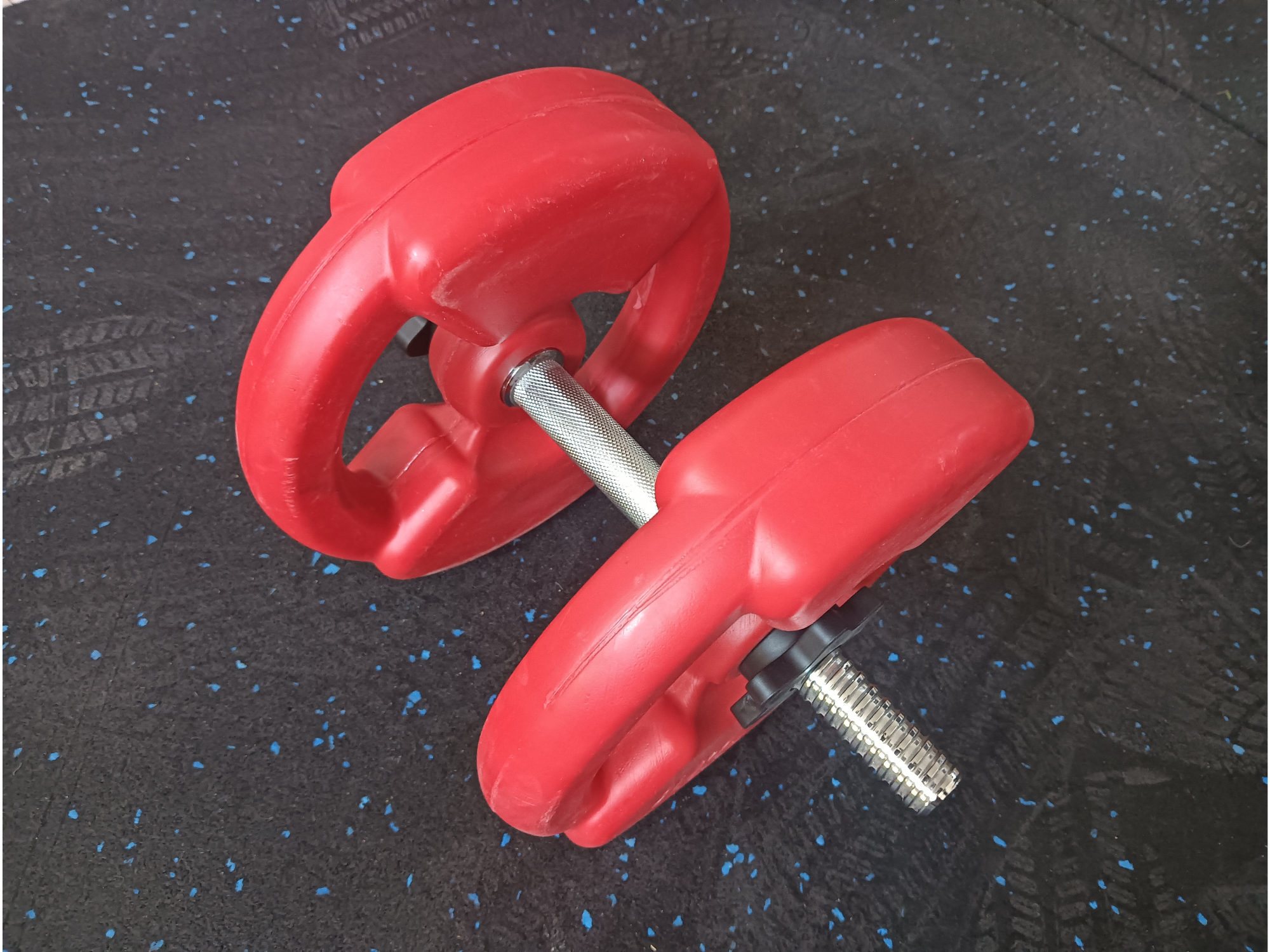 1 Mancuerna a rosca + 2 discos de 2.5kg