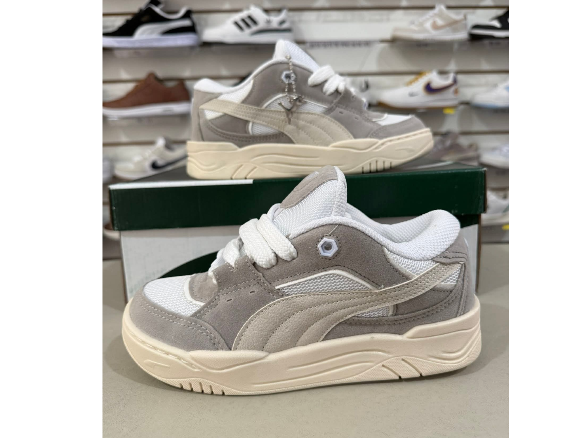 Puma 180 gris-beige