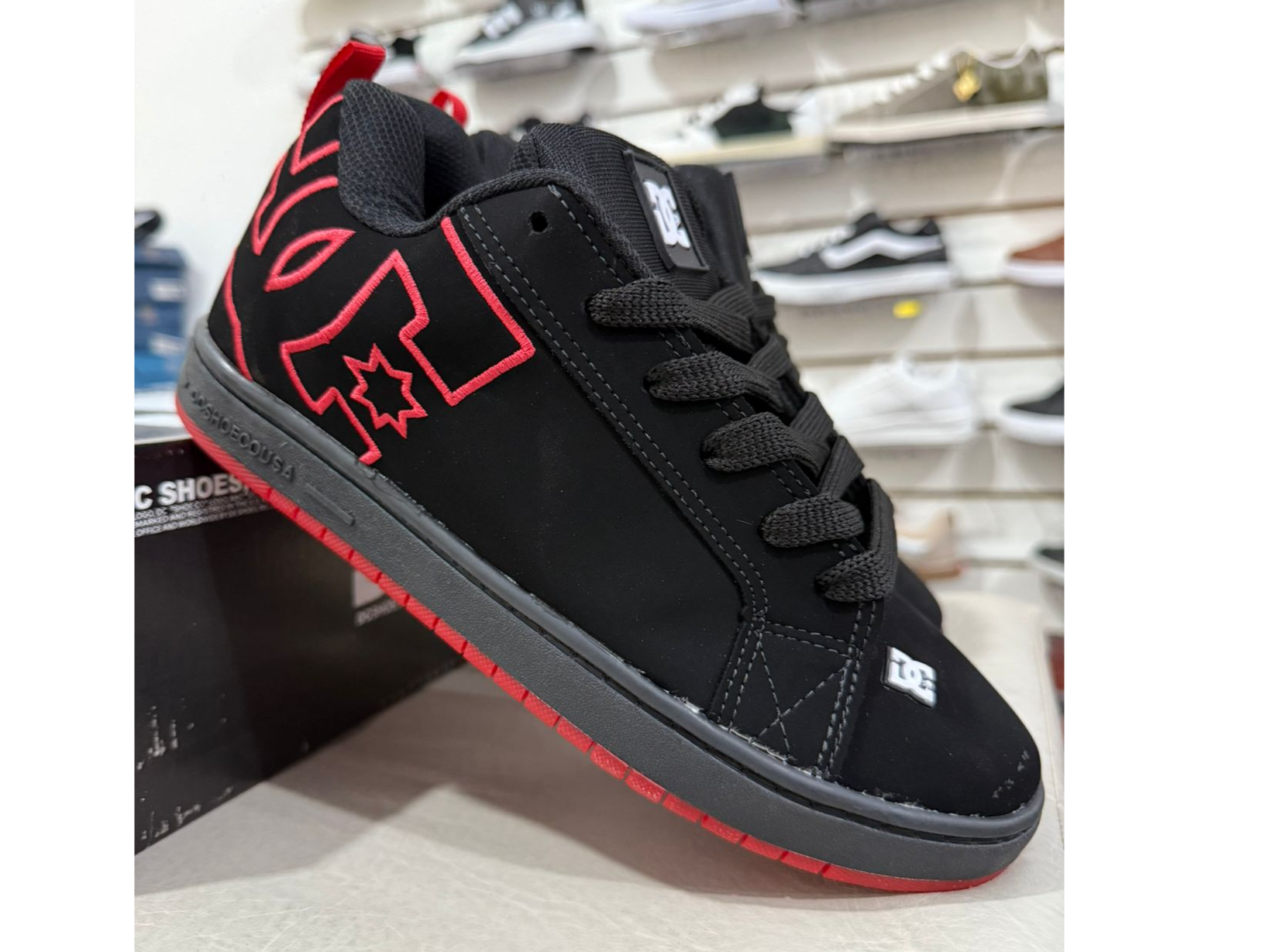 ❤️ DC Shoes Rojas