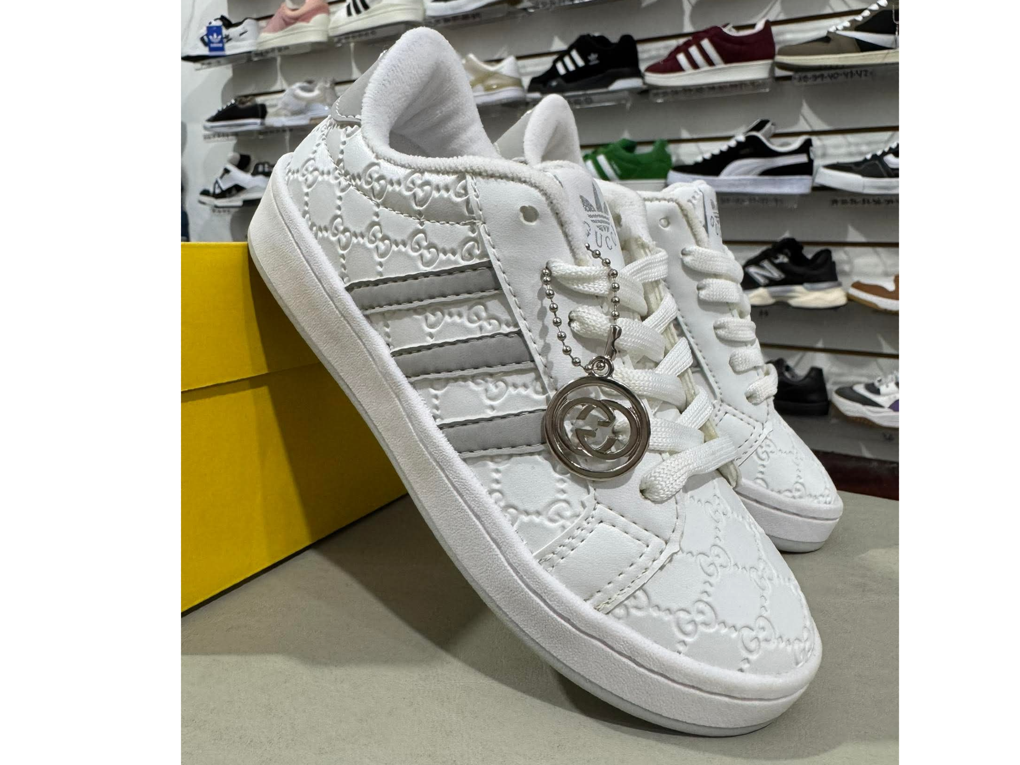 GUCCI blanca- gris