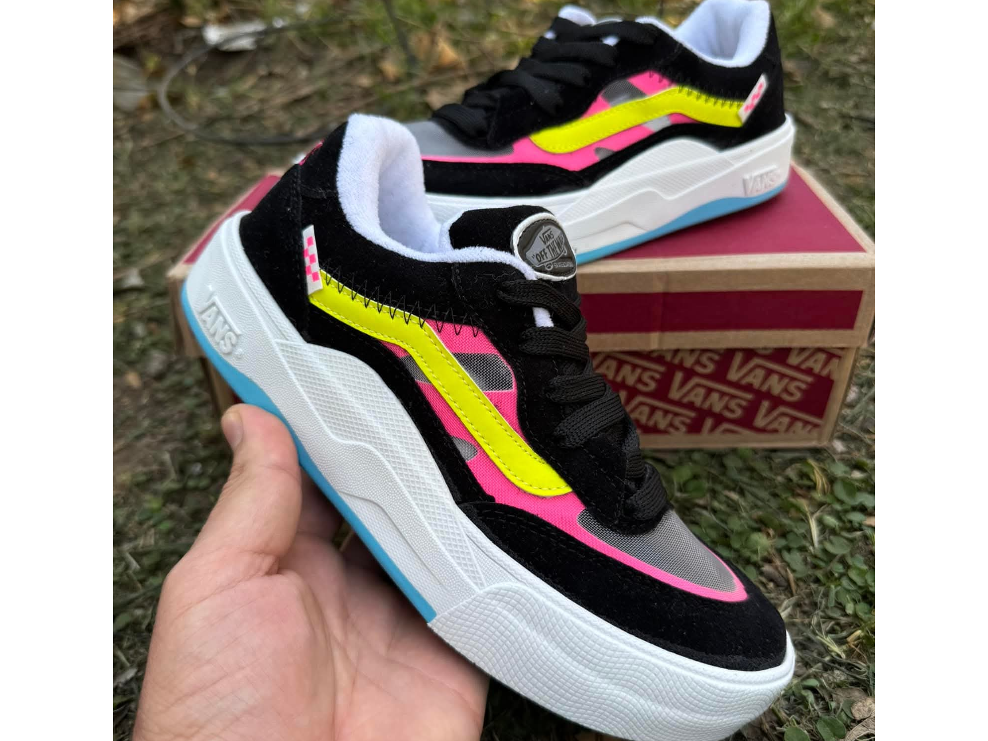Vans multicolor-negra