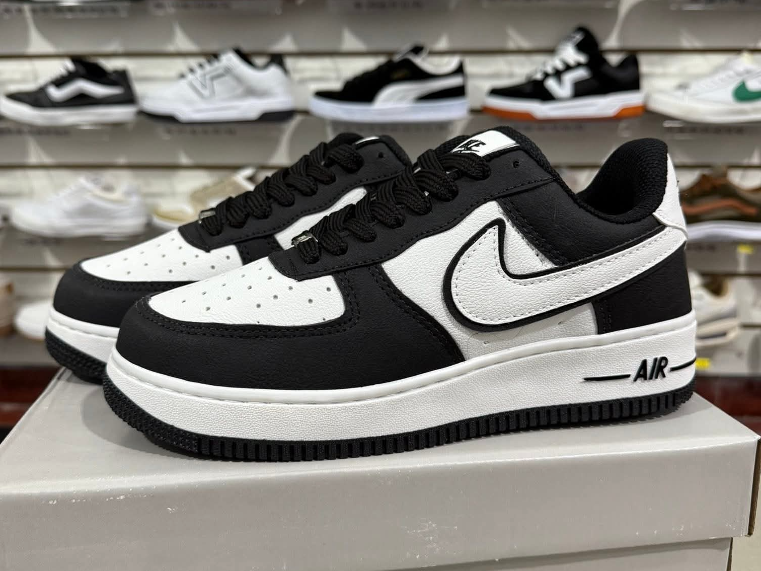 AIR FORCE