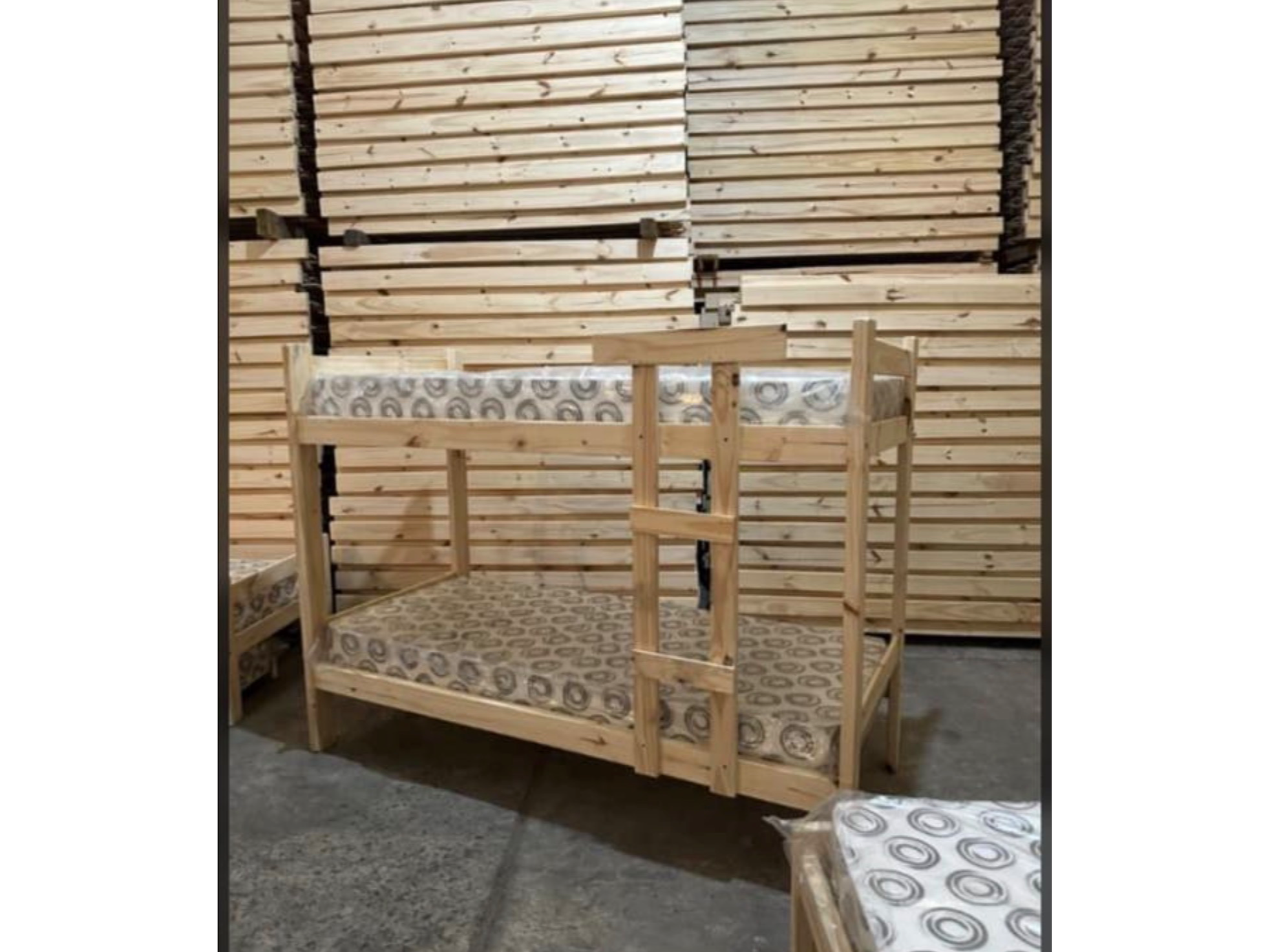 Cama Cucheta recta