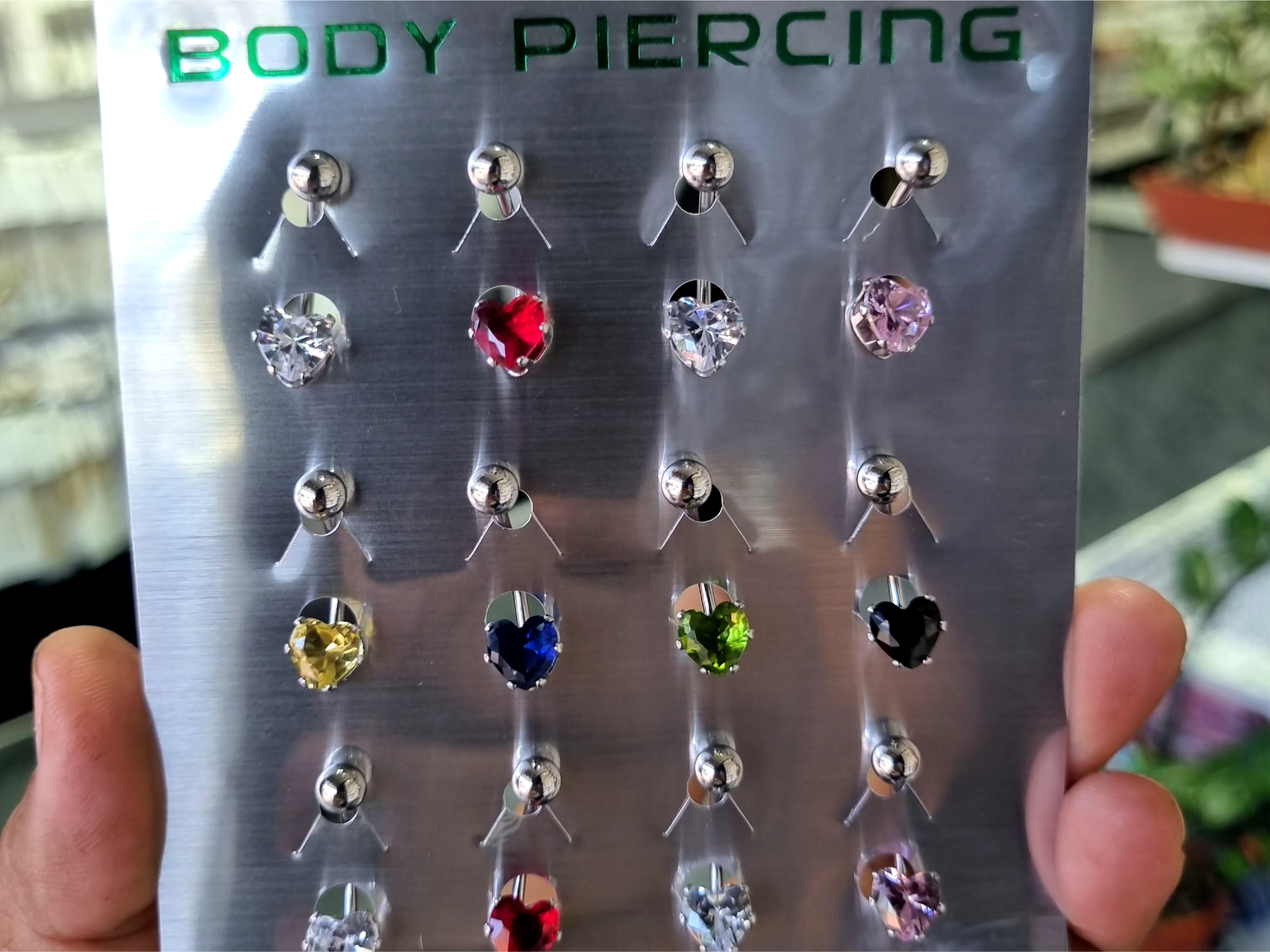 Piercing ombligo corazón