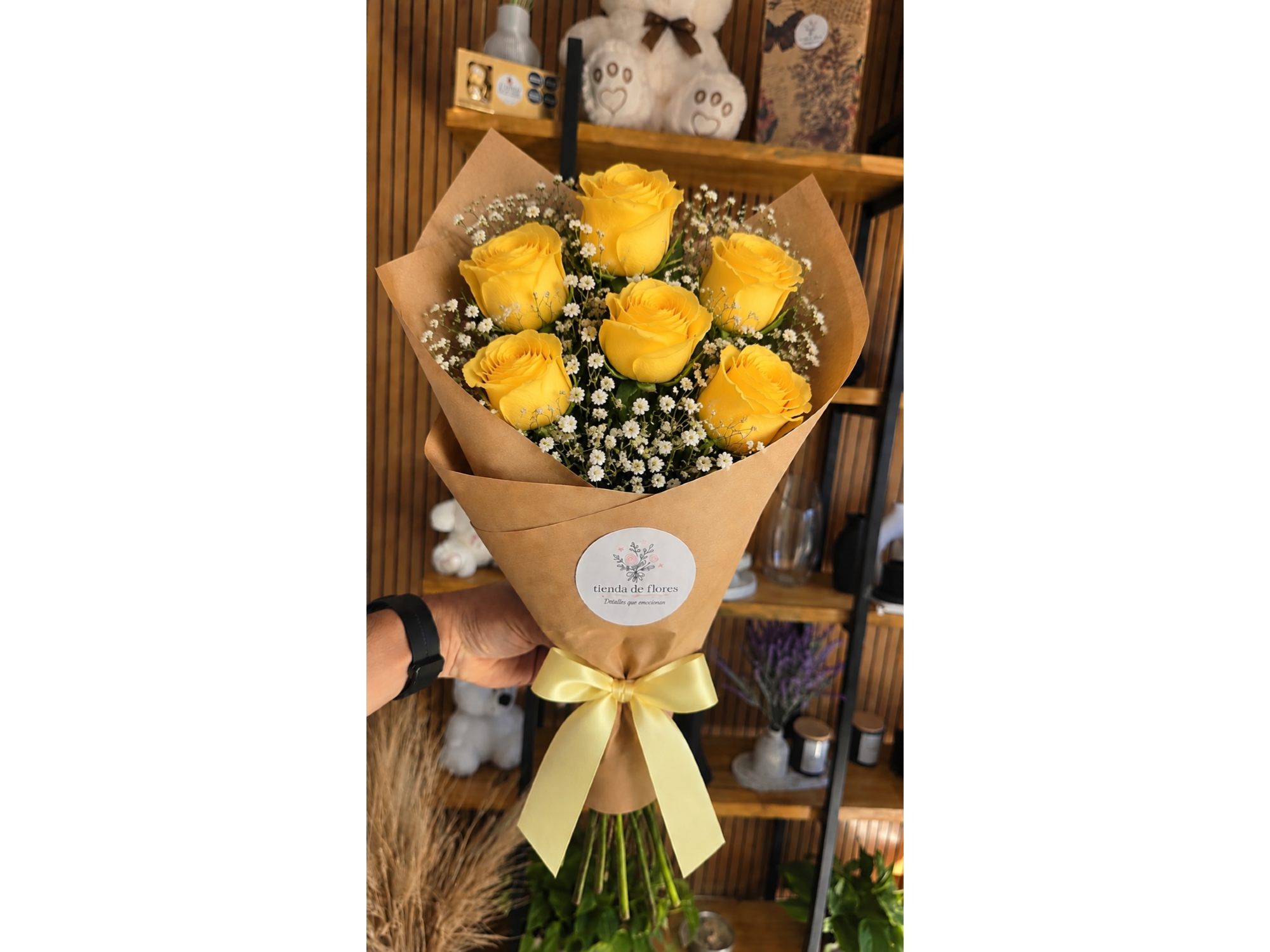 Ramo 6 rosas 💛