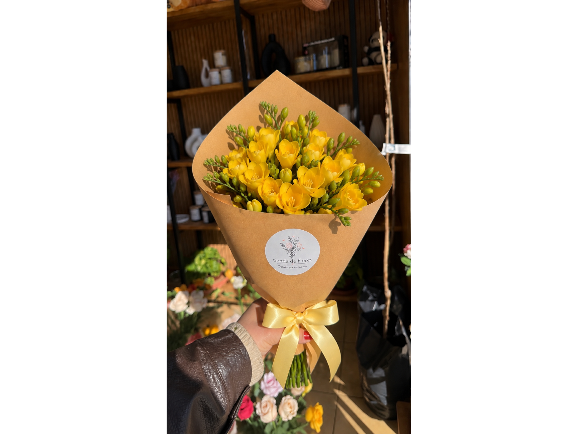 Ramo Fresias 💛