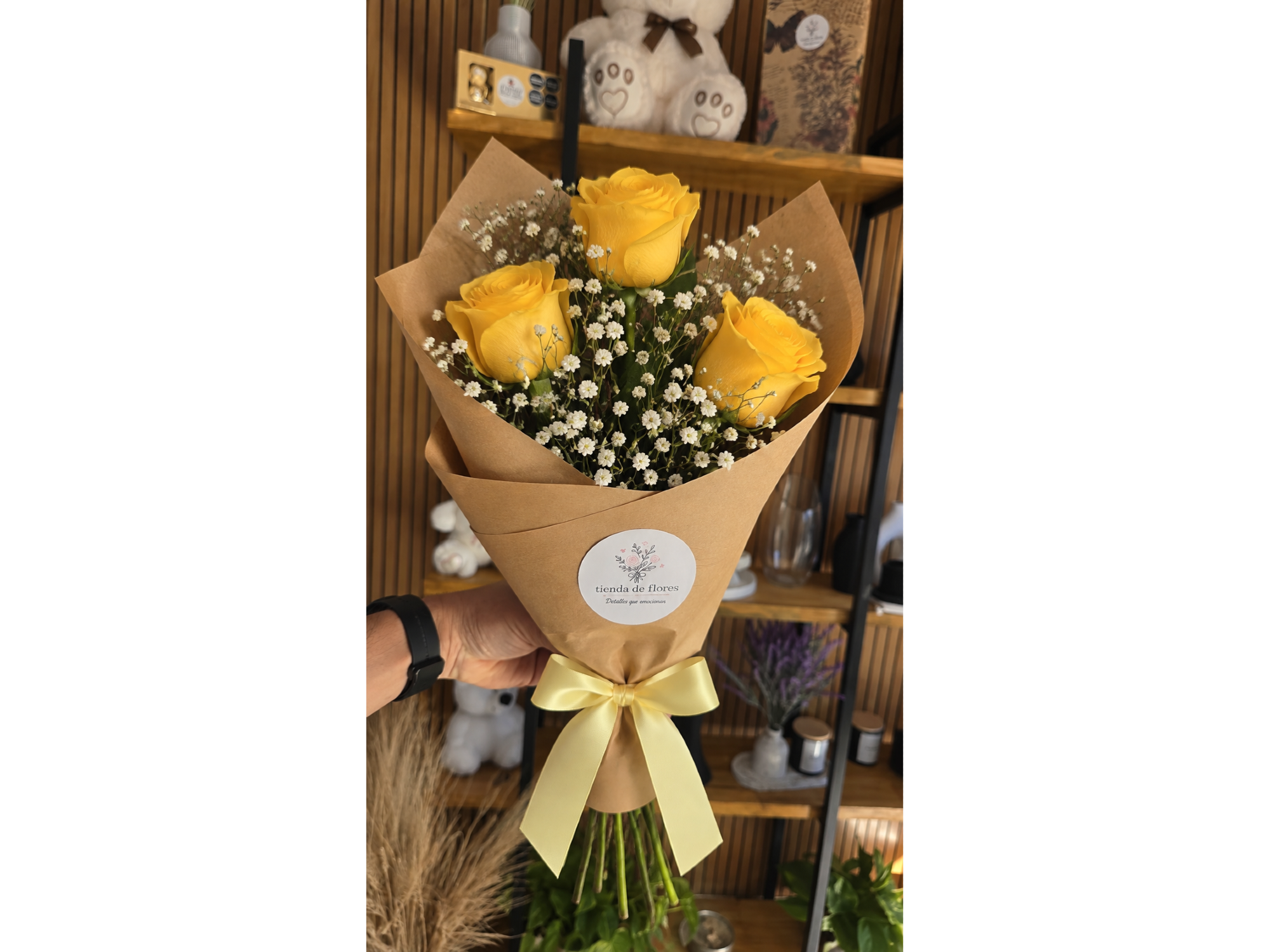 Ramo 3 rosas 💛