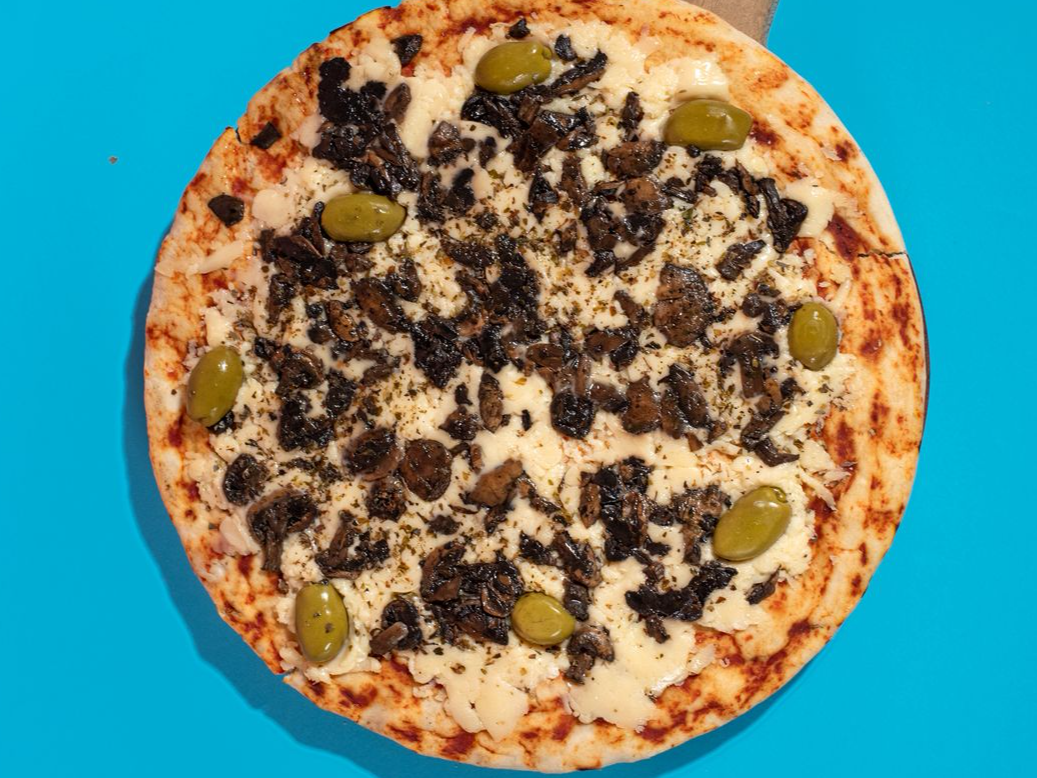 MUZARELLA Y HONGOS