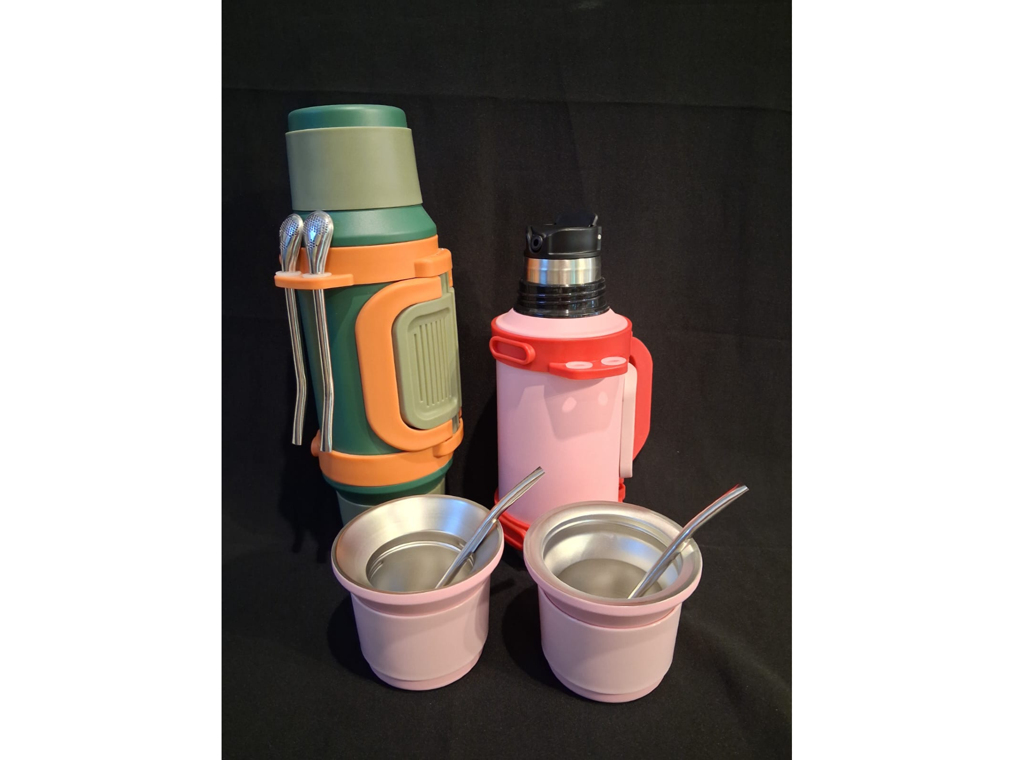 TERMO DE CAMPING DOBLE MATE Y BOMBILLA