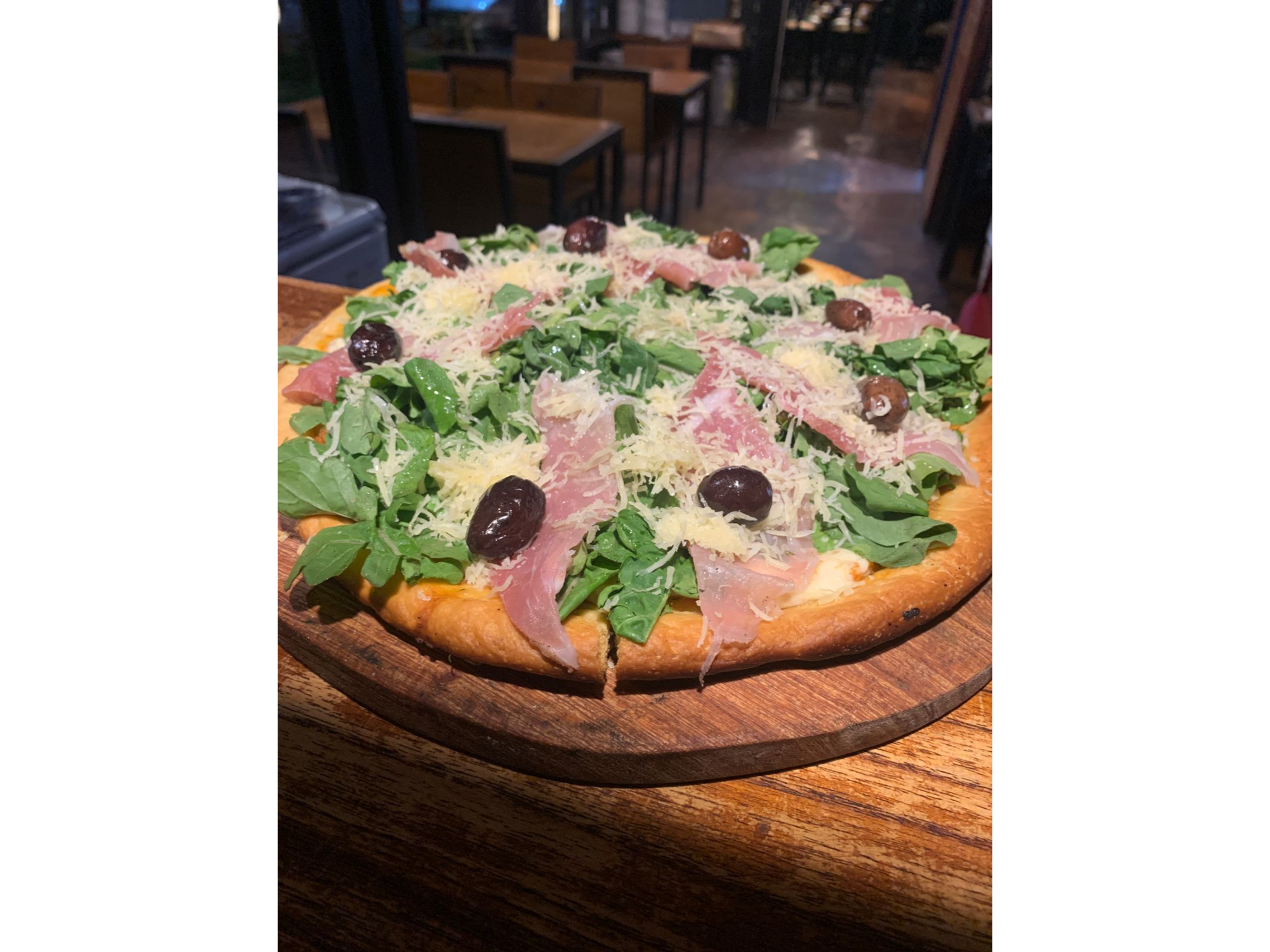 RUCULA Y JAMON CRUDO