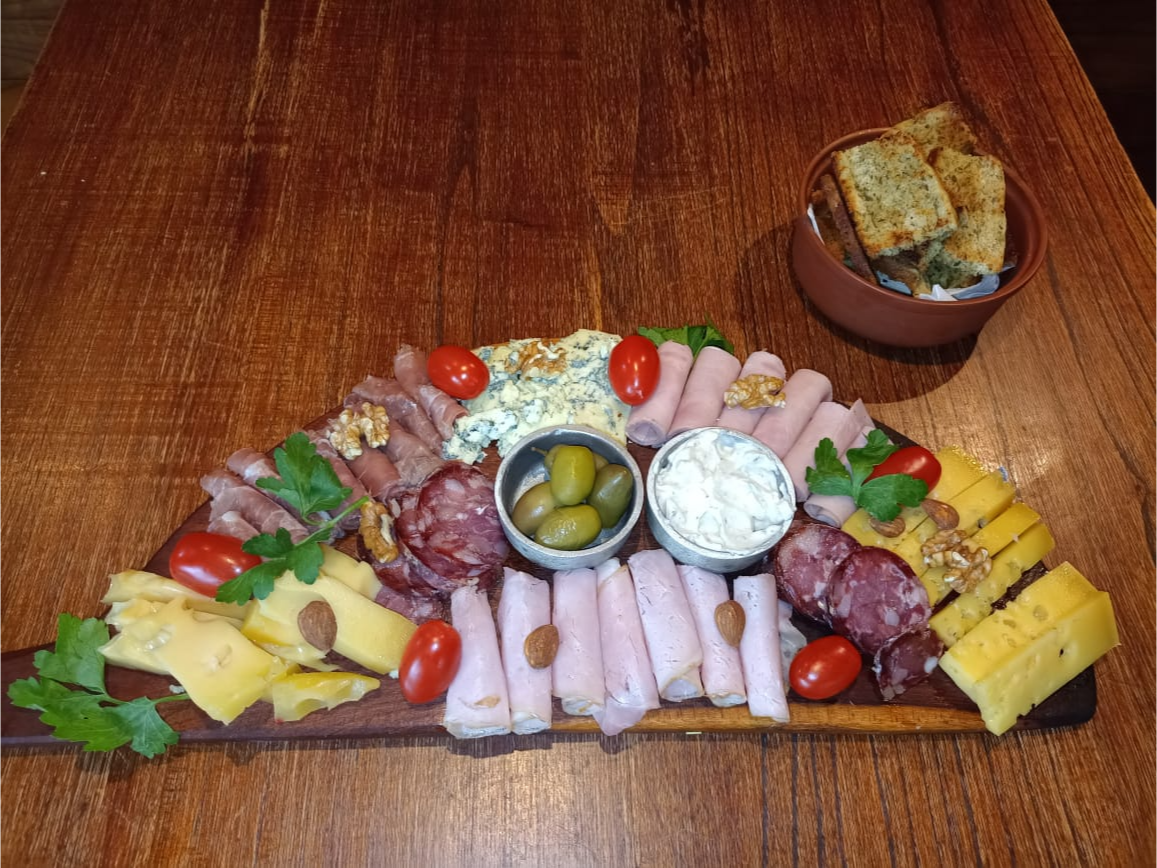 TABLA DE FIAMBRE