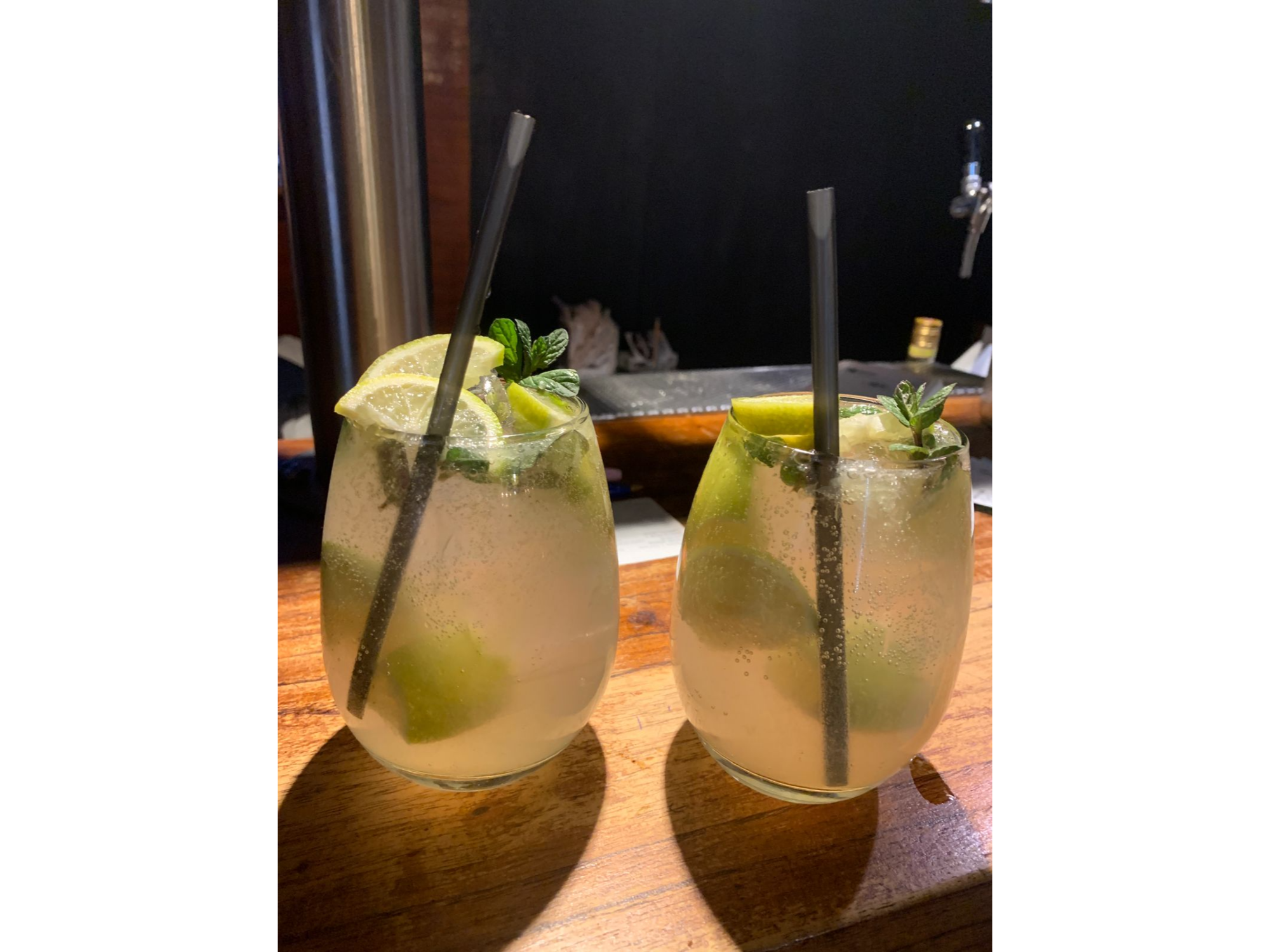 JUEVES DE 3 X 2 EN TRAGOS