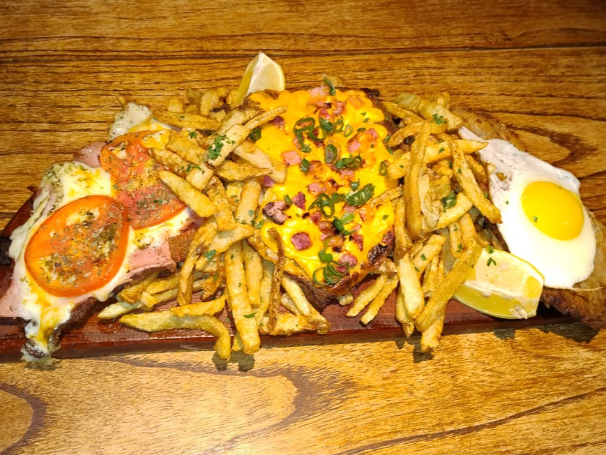 MARTES DE LA MILANESA + 2 PINTAS