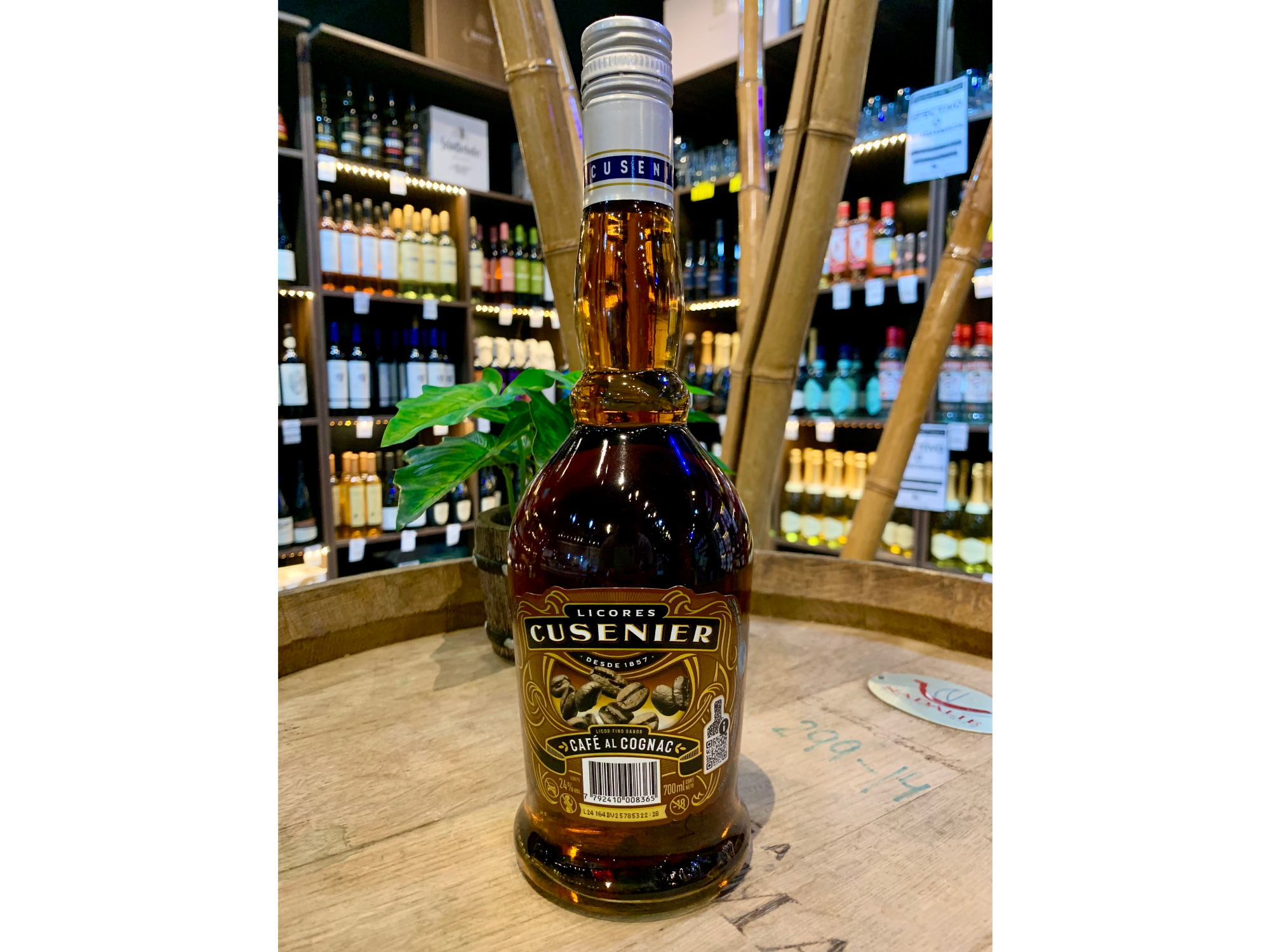 Licor Cusenier Cafe Al coñac 750ml