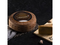 Queso Saborizado Ahumado con Pimientas Negras Vanguard x100gr
