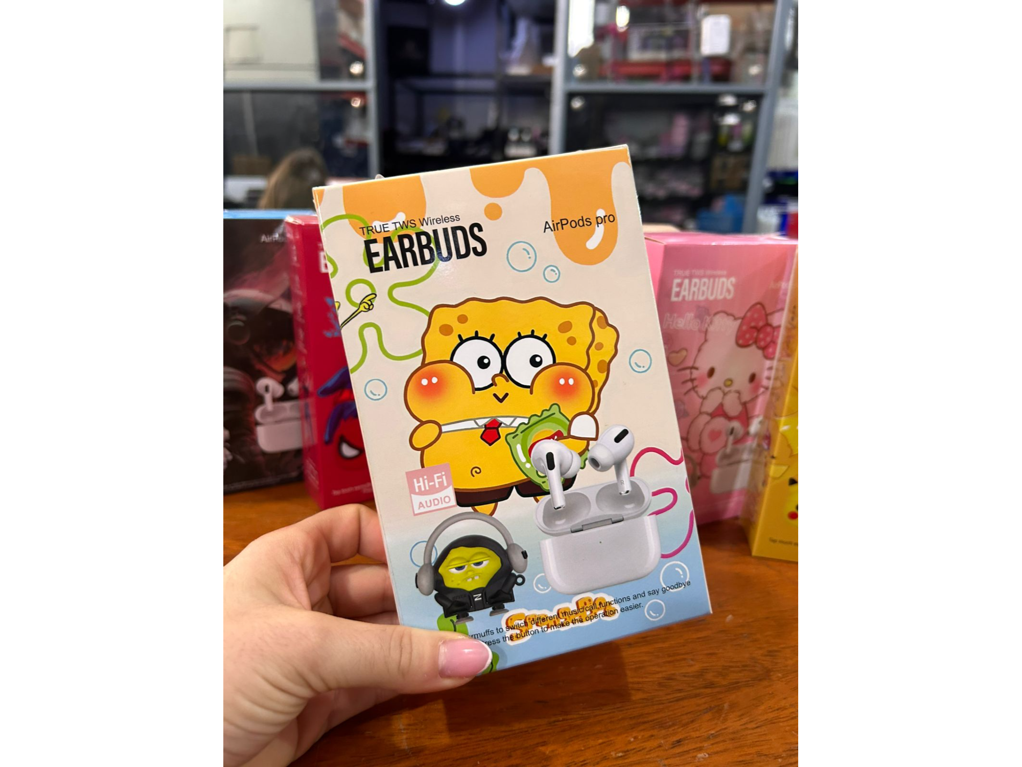 AURI INALAMBRICOS CON PERSONAJES