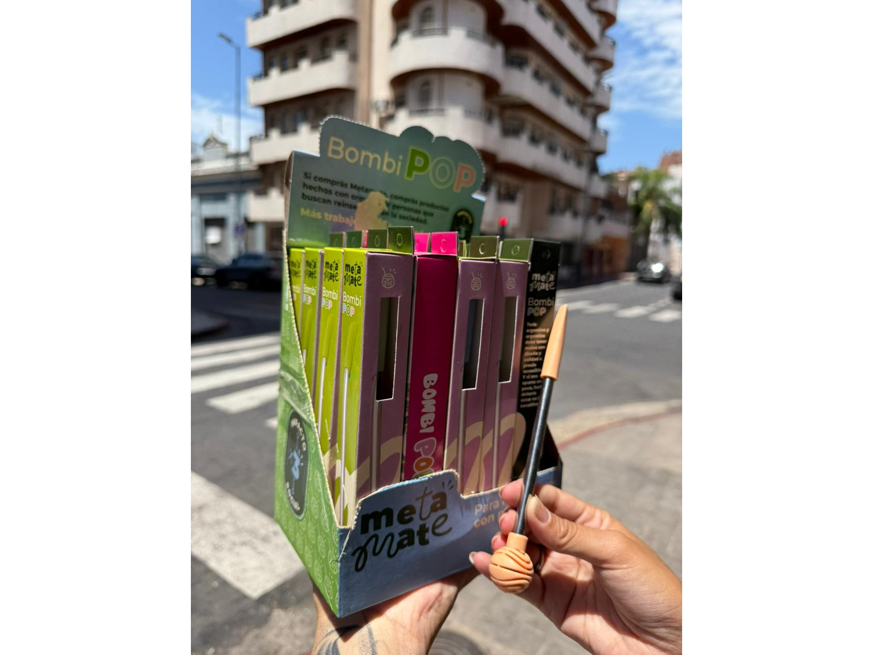 BOMBILLA POP MATE