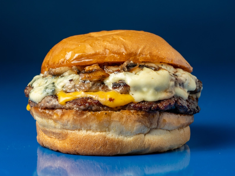 ROQUE SOLO EFECTIVO de Hueburgers