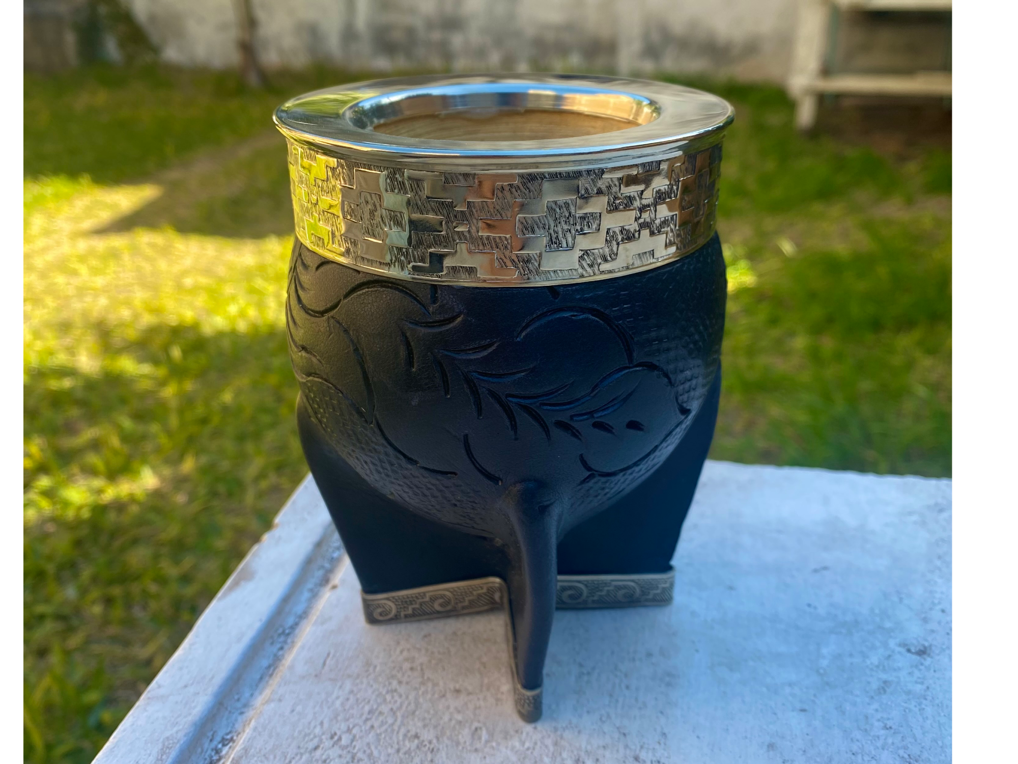 Imperial de alpaca cuero labrado