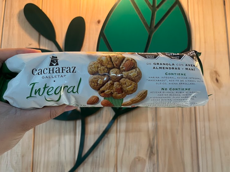 Galletas Integrales Cachafaz de Granola con Avena, Almendras y Maní x 225 gr