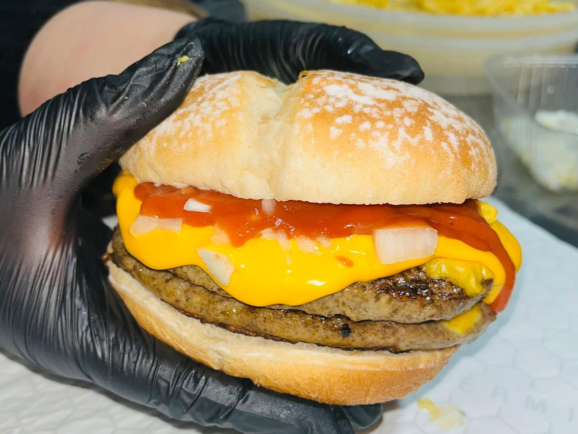 2 vip simples + cheddar gratis