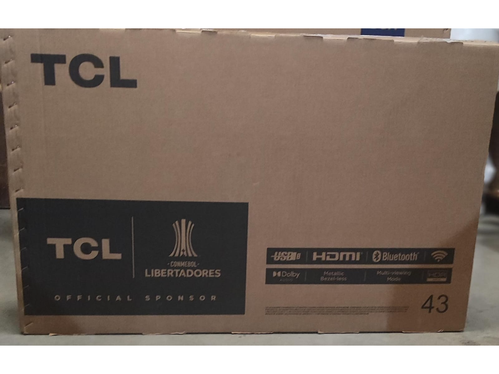 *SMART TV TCL 43"