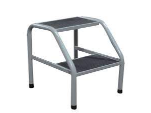 ESCALERA DE DOS PELDAÑOS