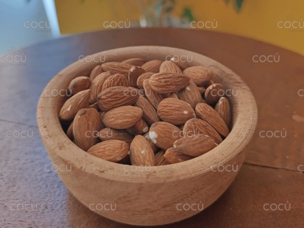 Almendra non pareil entera