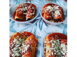 Canelones Con Salsa