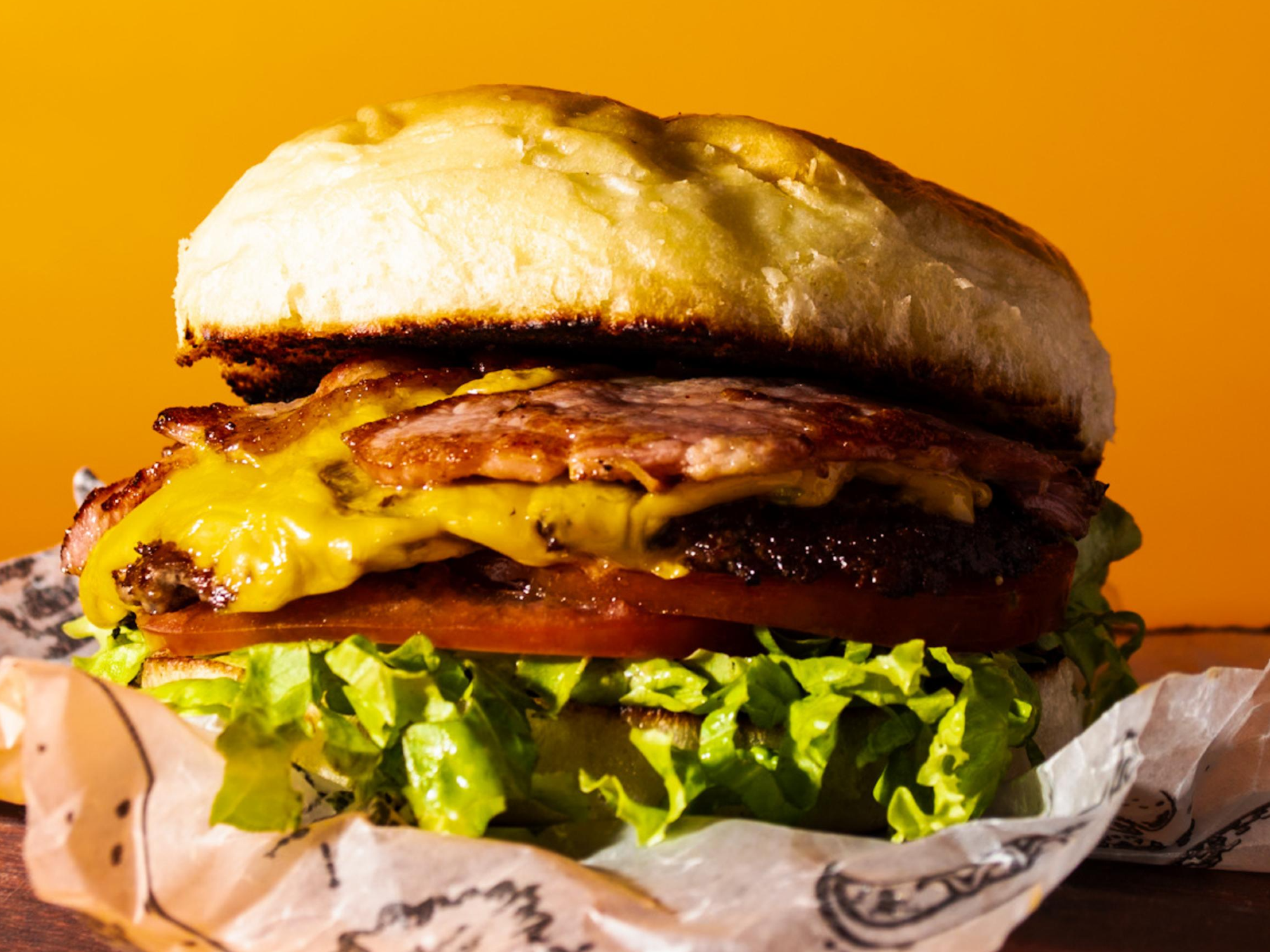 deluxe burger