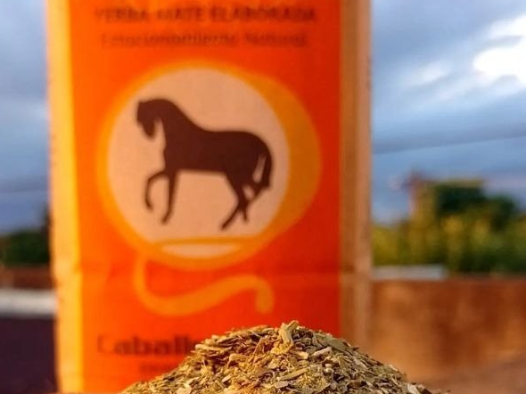 Caballo negro x 500gr