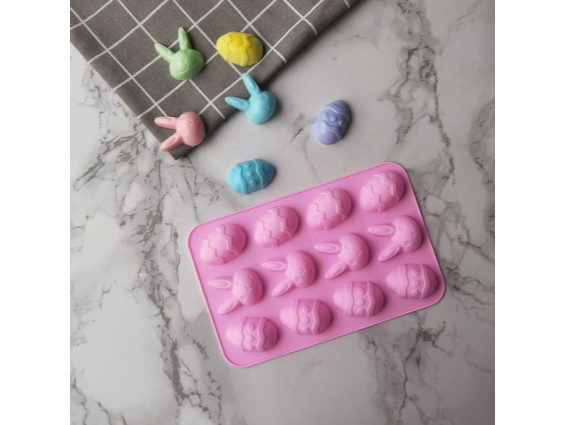 Molde silicona chocolatero huevos y conejos