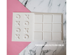 MOLDE PLACA ACETATO - JUEGO TA TE TI - TABLERO 15 X 15 CM - FICHAS 2.5 X 2.5CM