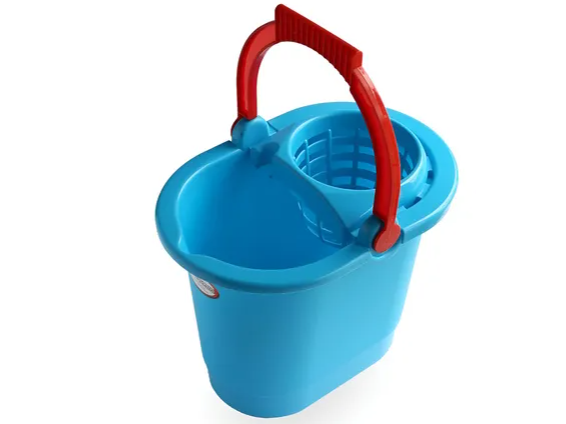 Balde con escurridor 9L