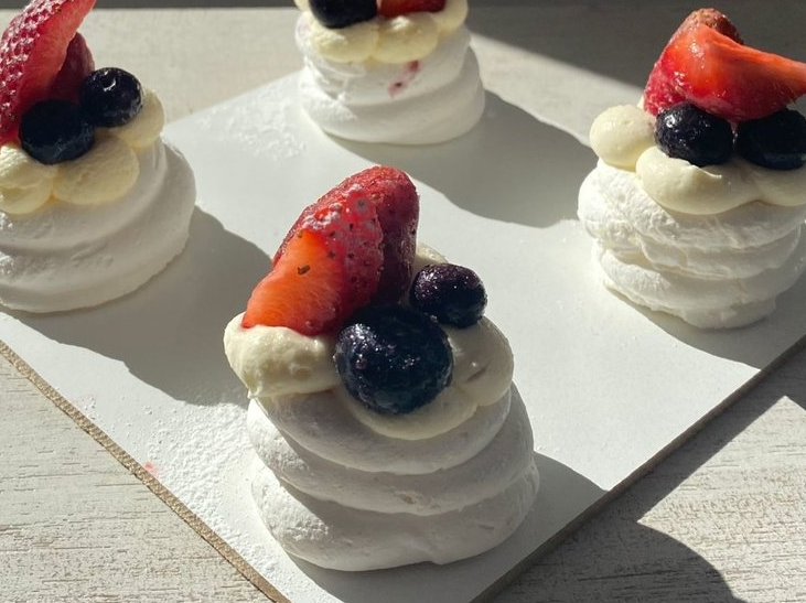 Pavlova de Squilibrato Pasteleria