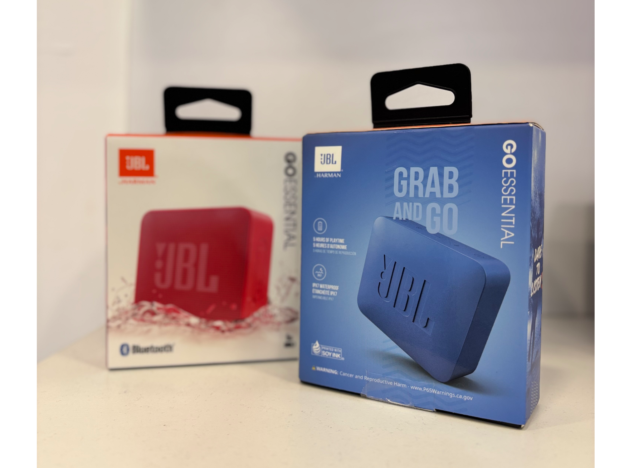 JBL Go Essential