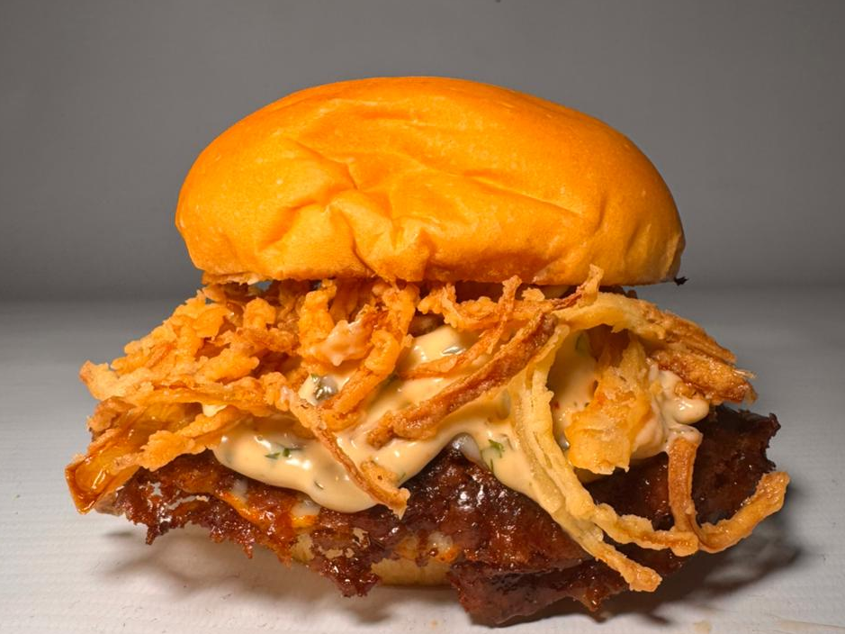 LA GOAT DOBLE + PAPAS SAZONADAS